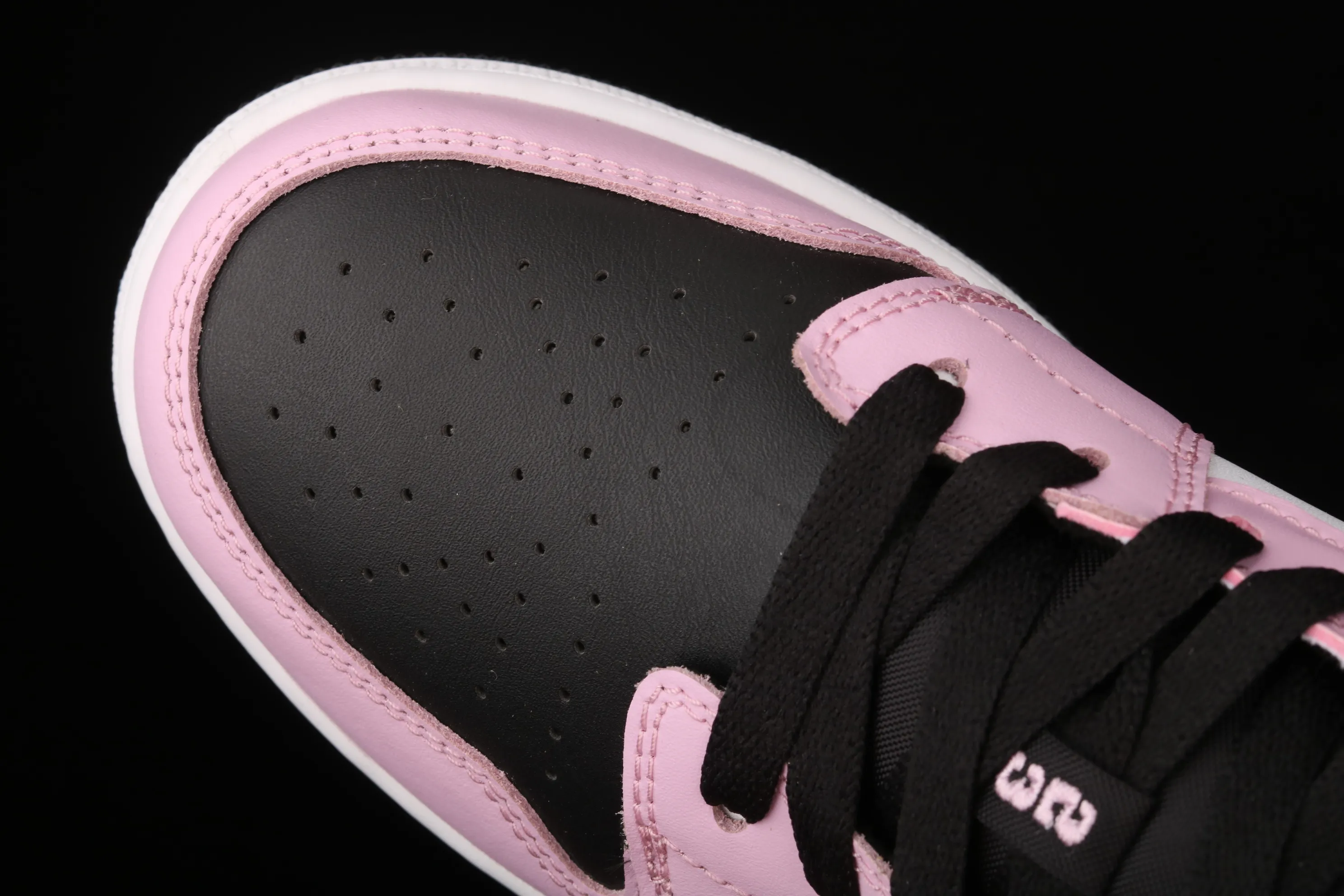 All categories Air Jordan Jordan series basketball shoes Air Jordan 1 Low G version pure original Air Jordan 1 Low AJ1 Joe 1 low top black powder 554723-601